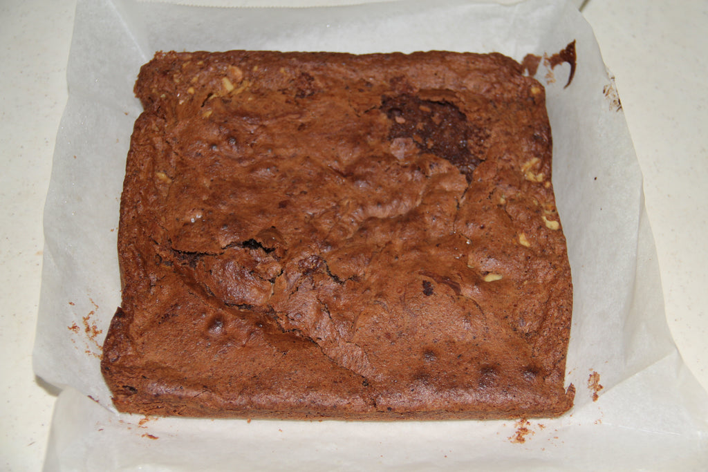 High-resolution chocolate brownies, a classic use for Spice Czar Unsweetened Cocoa Powder. Wikimedia Commons image.