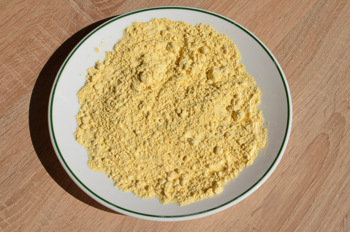 High-resolution gram flour made from chickpeas, accurately representing Spice Czar Chickpea Flour. Wikimedia Commons image.