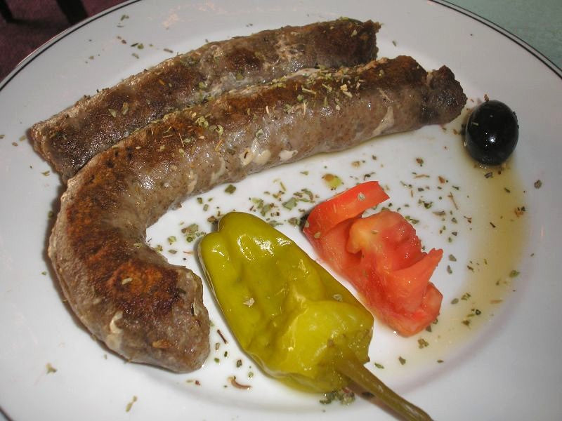 Loukaniko lemonato, a Greek sausage serving idea for Spice Czar Greek Sausage Seasoning. Photo by Nikchick via Wikimedia Commons, CC BY-SA 2.0.