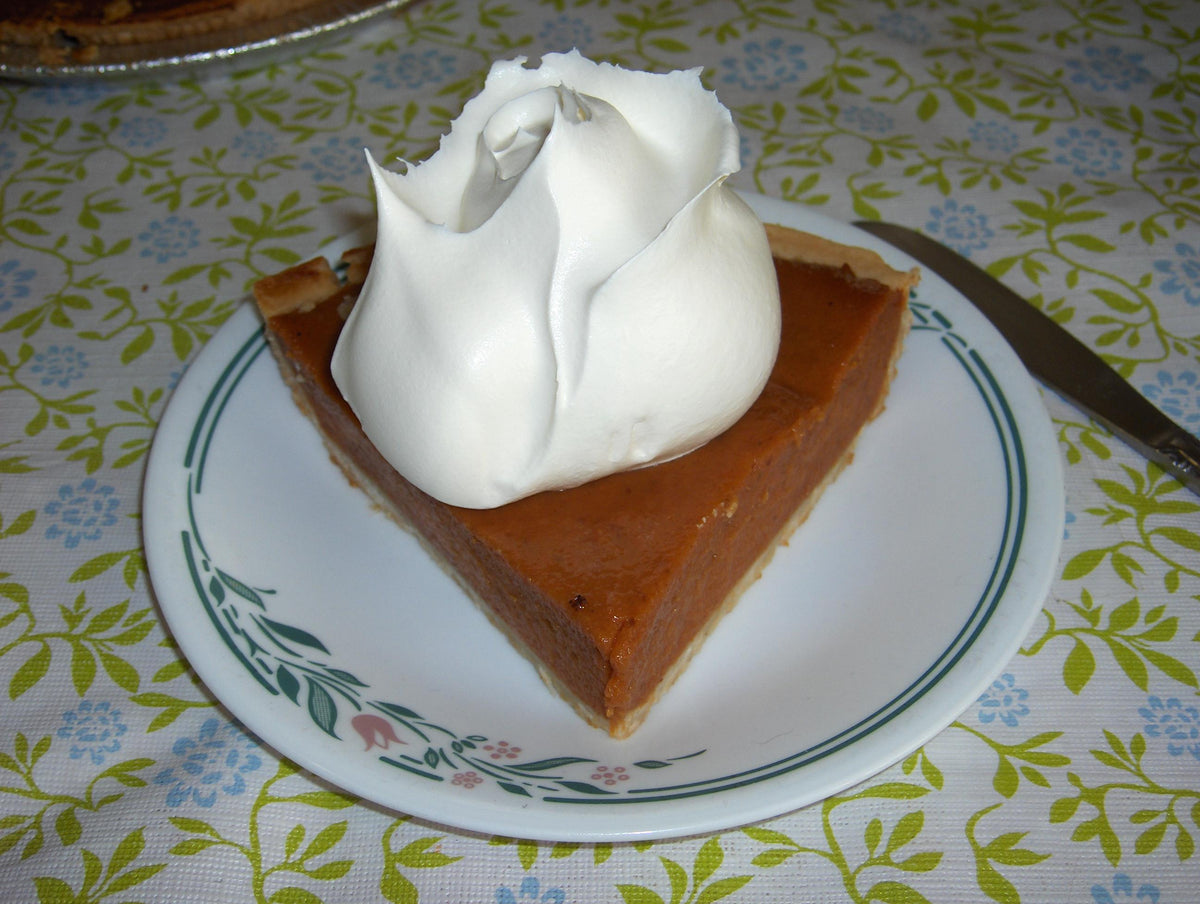 Pumpkin pie shown as a baking use for Spice Czar Pumpkin Pie Spice. Photo by Nukkus via Wikimedia Commons, CC BY 3.0.