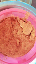 Sun-dried tomatoes ground into tomato powder, accurately representing Spice Czar Tomato Powder. CC0 photo by Ghada Elajb via Wikimedia Commons.